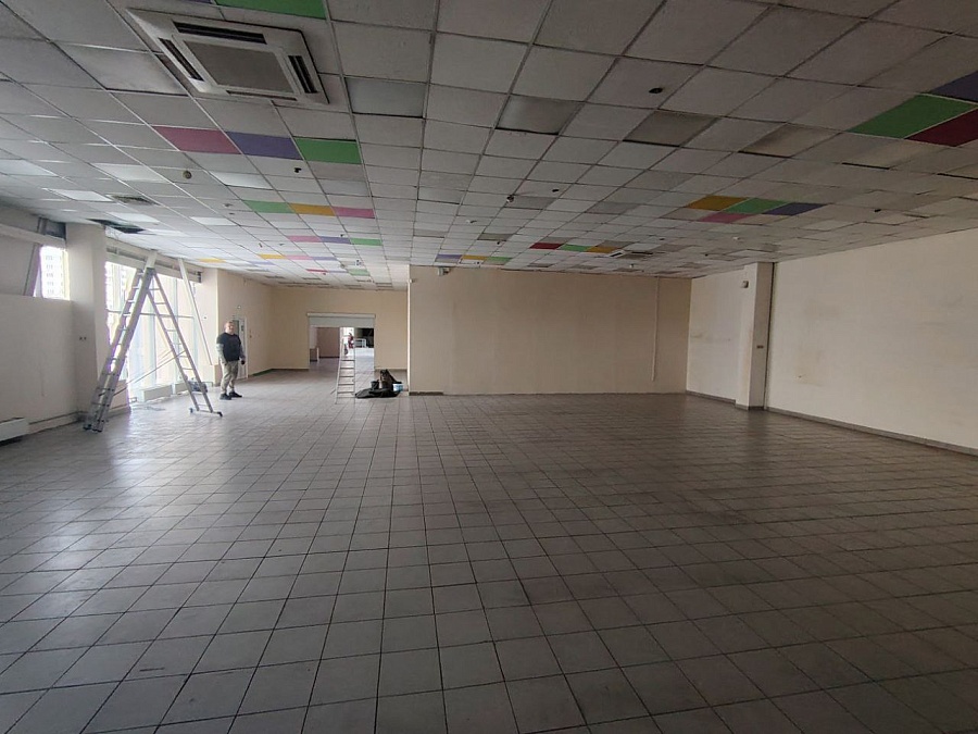 Шахтеров, 12а