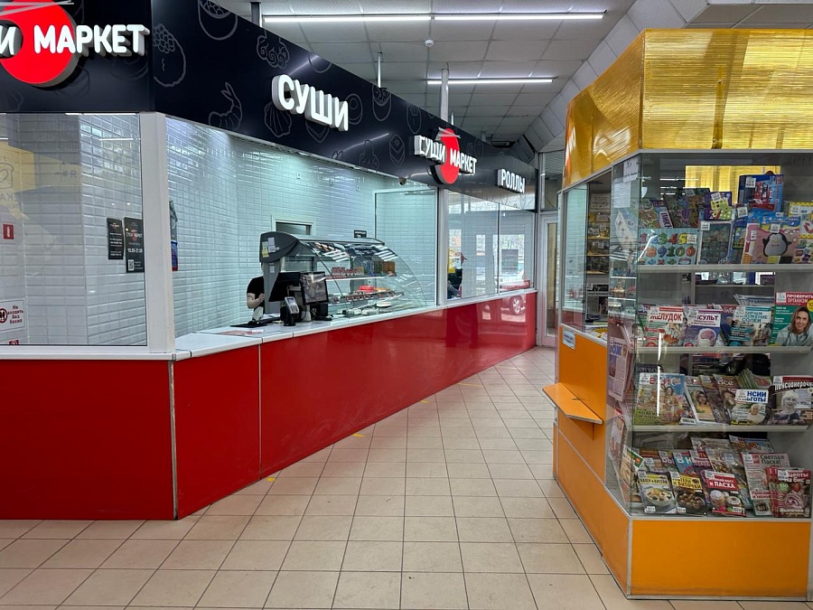 Строителей, 16