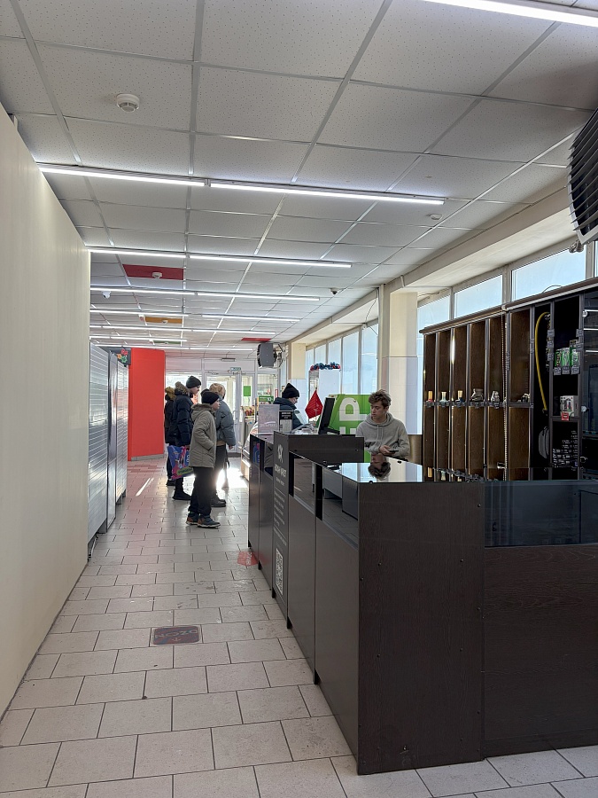 Новоселов, 18