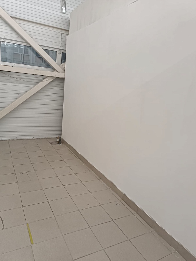 Авиаторов, 75а