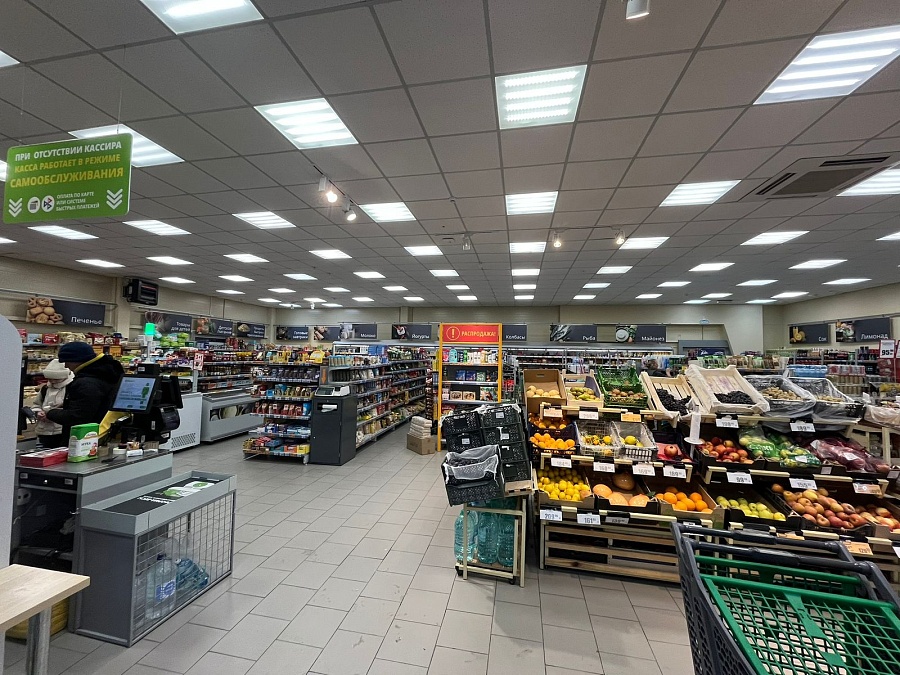 Каспийская, 1