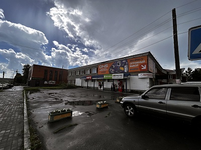 Революционная, 3