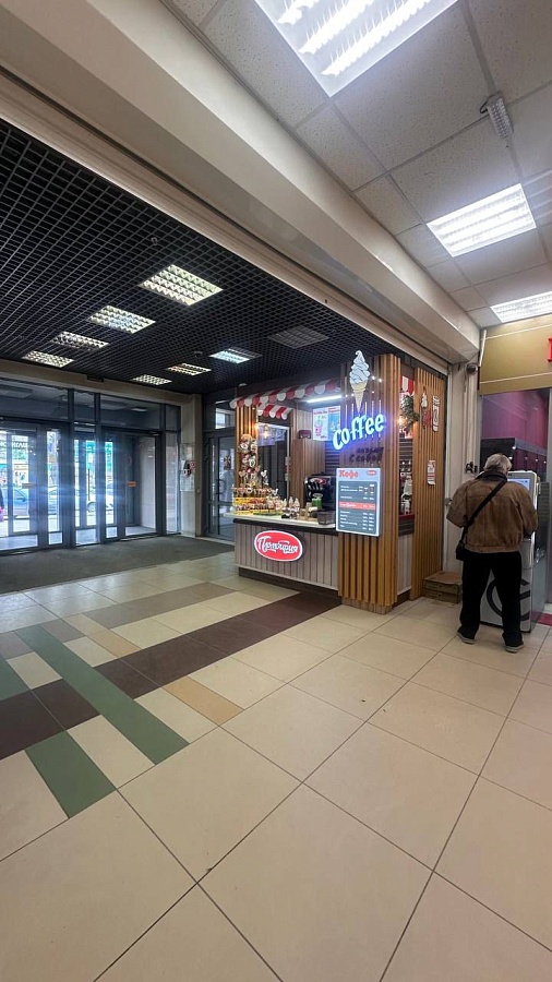 ТЦ "Первомайский" Красноармейский, 58